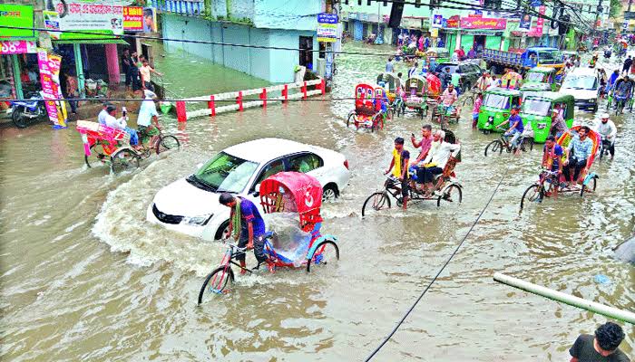 সারা দেশে বৃষ্টি থাকবে আরও ৩ দিন