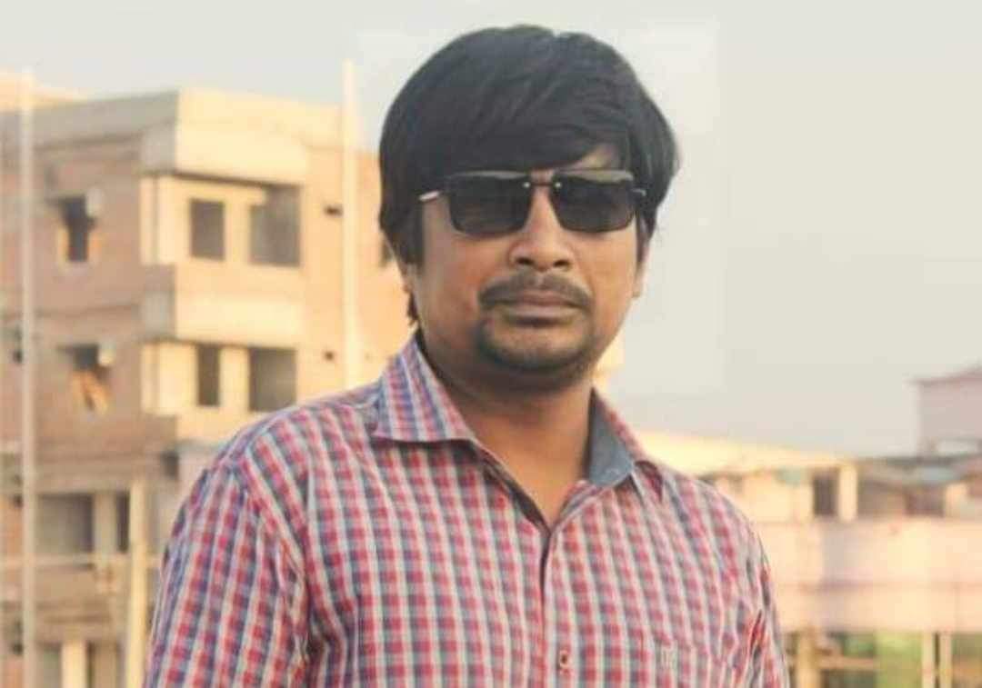 রামগঞ্জে সাংবাদিককে প্রকাশ্যে হুমকী থানায় মামলা