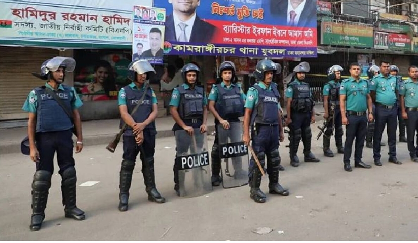 বিএনপি-জামায়াতের ডাকে চলছে হরতাল, কঠোর অবস্থানে পুলিশ
