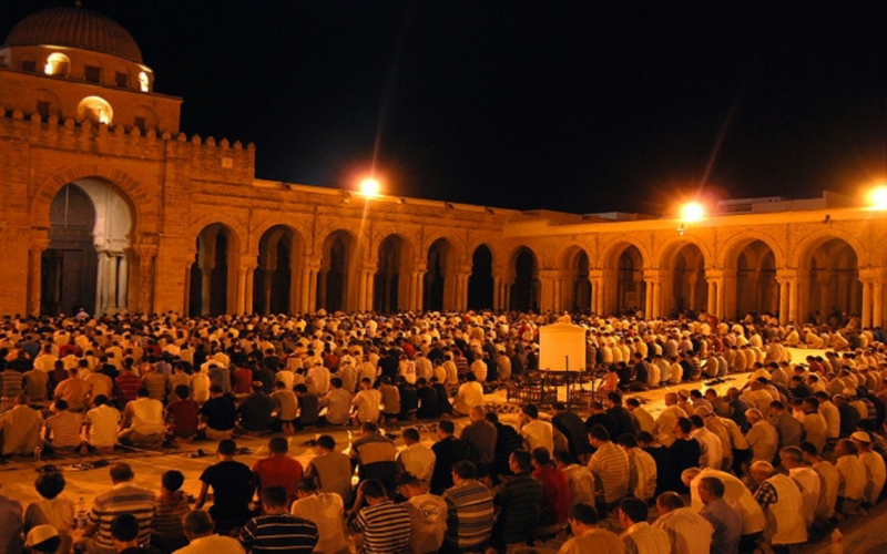 তারাবির নামাজ ৮ রাকাত পড়লে কি হবে?