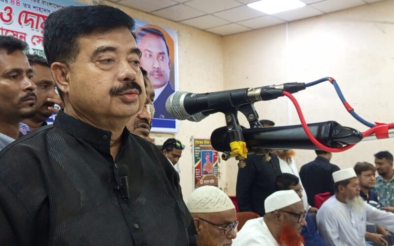 রামগঞ্জে মসজিদে রাজনীতির টিকেট বিক্রি নিষিদ্ধ রাখার আহ্বান শাহাদাত হোসেন সেলিমের
