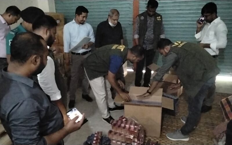 বরিশালে প্রায় দেড় কোটি টাকার নকল সিগারেট জব্দ