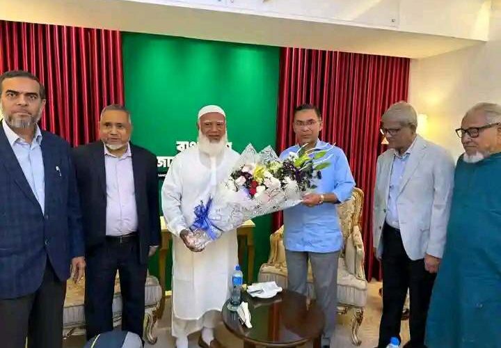 জামায়াত আমীরের সঙ্গে বিএনপি চেয়ারপারসনের সৌজন্য সাক্ষাৎ
