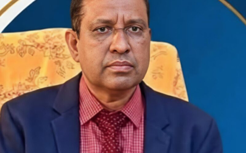 লক্ষ্মীপুর বিজ্ঞান ও প্রযুক্তি বিশ্ববিদ্যালয়ের প্রথম ভিসি হিসেবে নিয়োগ পেলেন ড. মোহাম্মদ হানিফ মুরাদ