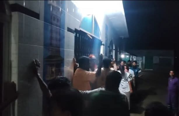 রামগঞ্জে অভিনব শপথ মসজিদ ছুঁয়ে মাদক ছাড়ার অঙ্গীকার